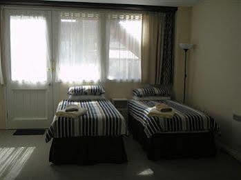 The Royal Oak 3* Weymouth